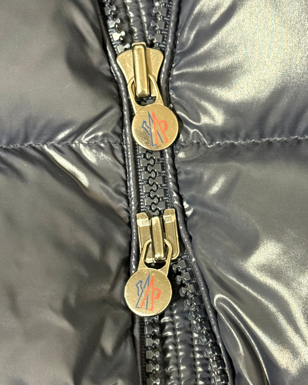 Moncler- Maya Hooded Short Down Jacket Navy